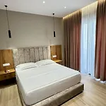 Dedej Hotel *