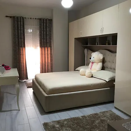 Dedej Hotel *