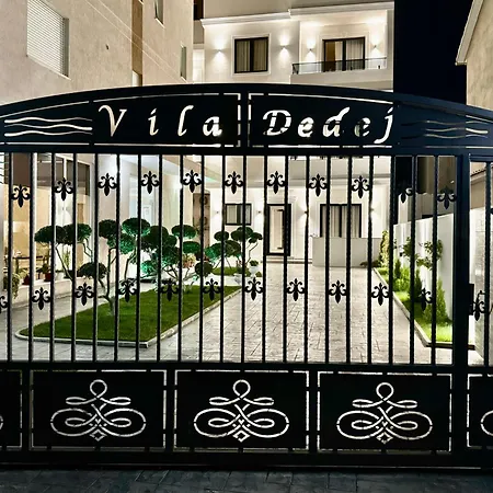 Hotel Dedej *