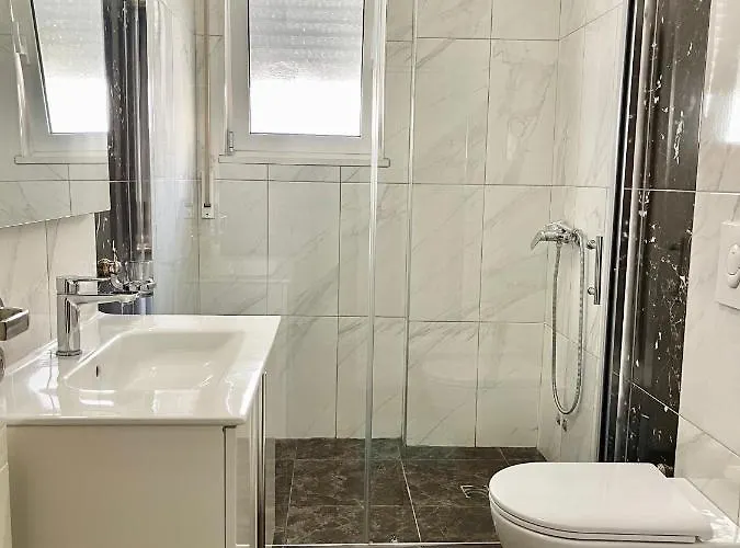 Hotell Dedej Durrës